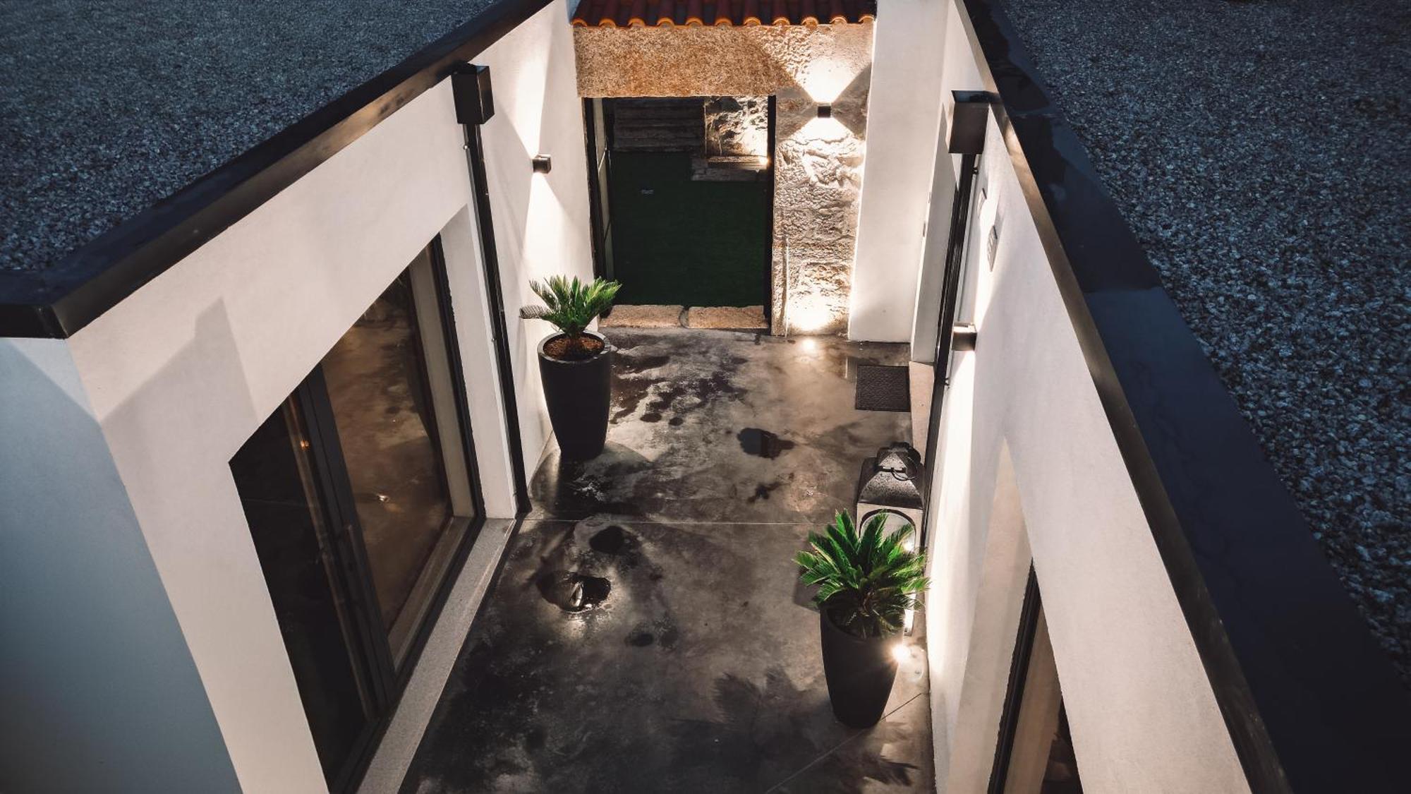 Paducho Studios Valpaços Kültér fotó